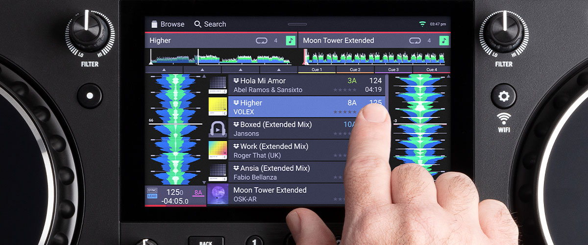 The Numark Mixstream Pro features an 7 inch touchscreen used for setup and track navigation.